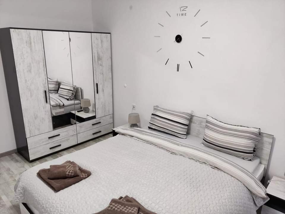 Apartment Anelia 3 Plovdiv Buitenkant foto